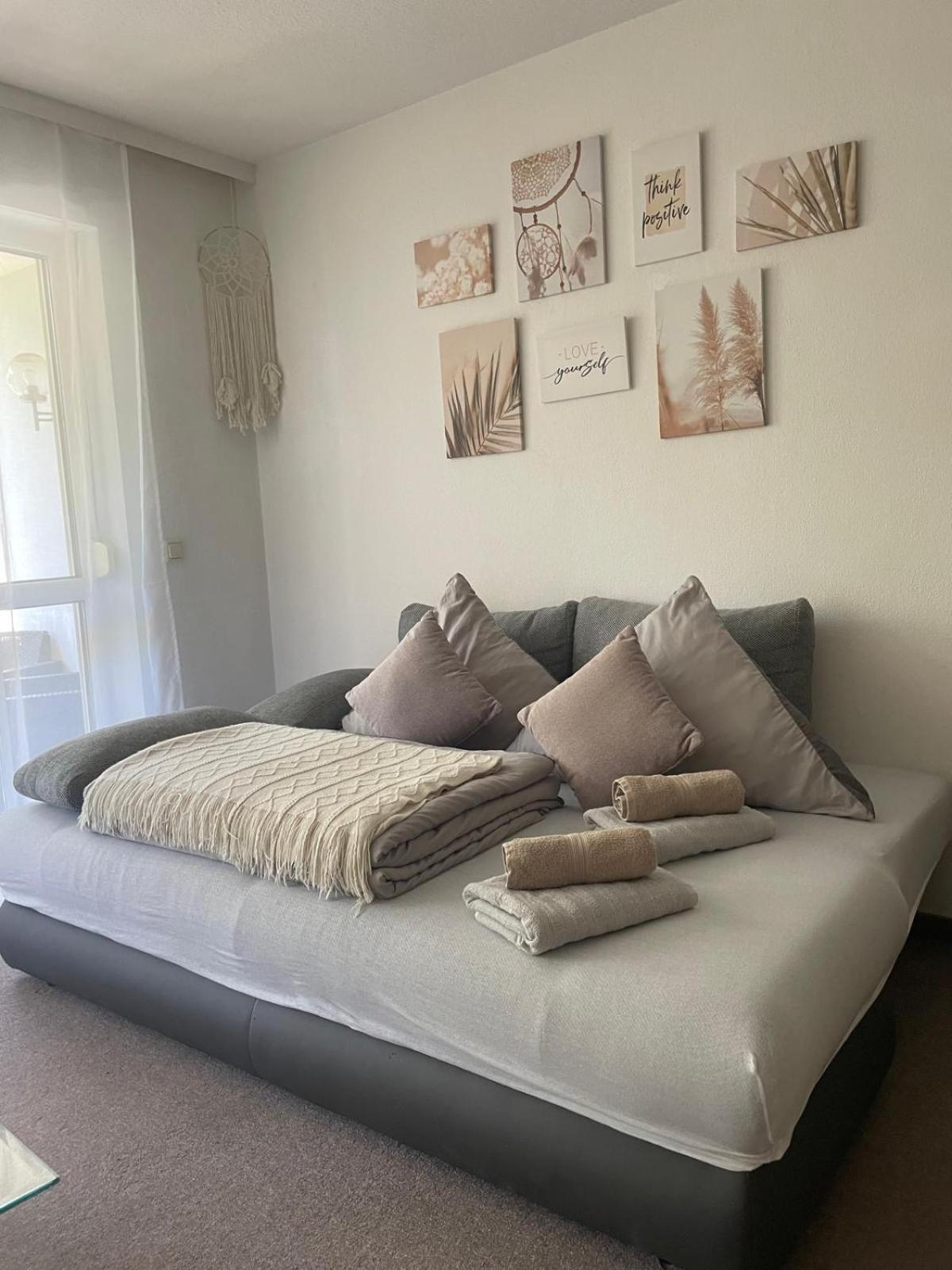 Kingsize Bett Boho Apartment Mit Tiefgarage Naehe Salzburg Freilassing Εξωτερικό φωτογραφία